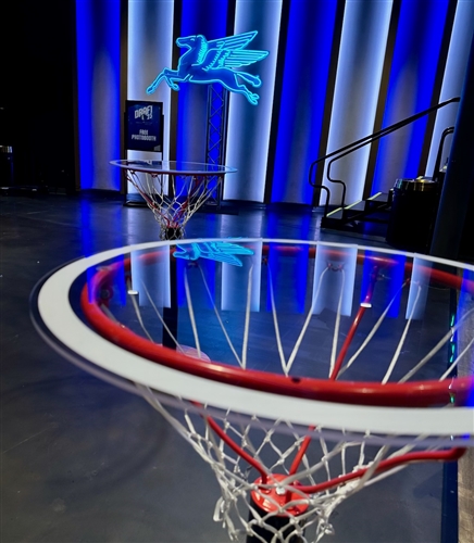 Basket shop ball table