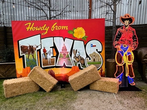 Oversized Howdy Texas Postcard